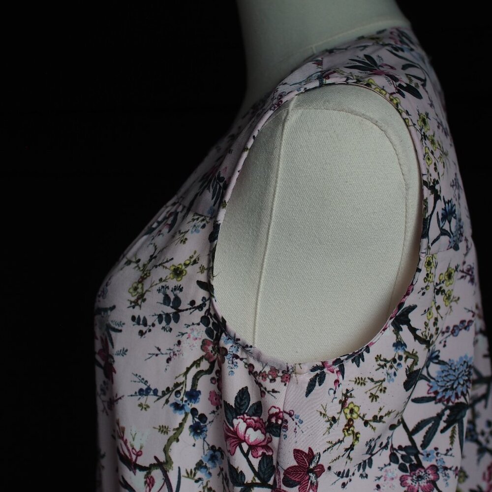 ***SOLD*** Catherine Malandrino | Sleeveless Floral Dress - Picture 5 of 8